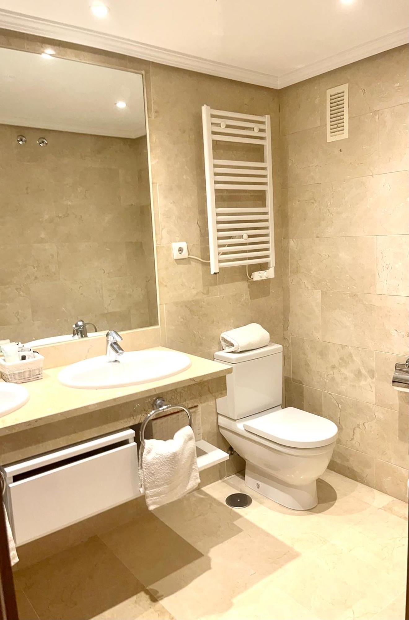 Two Bedrooms In Cabopino Appartamento *