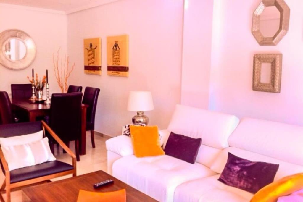 Two Bedrooms In Cabopino Appartement Marbella
