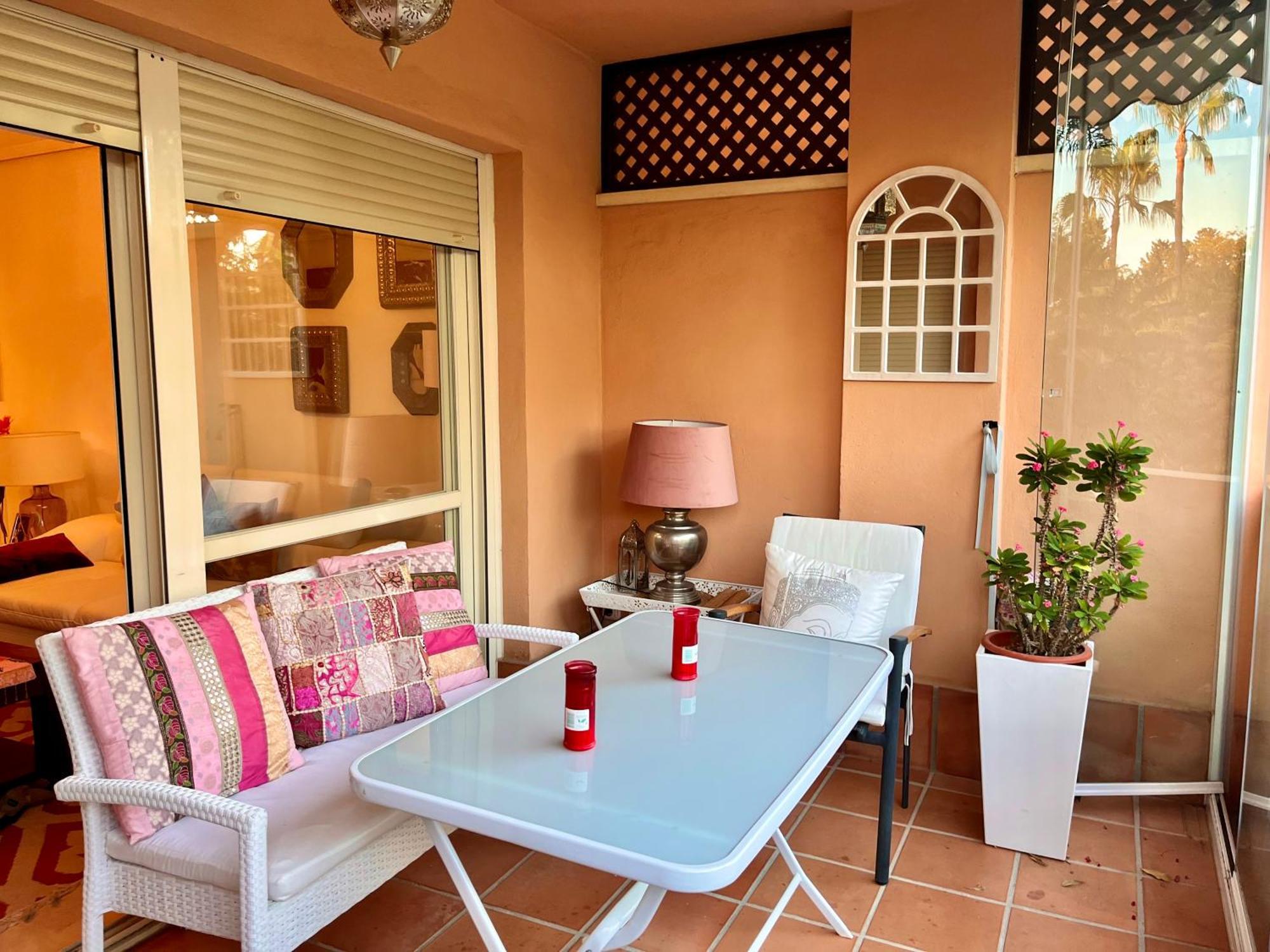 Two Bedrooms In Cabopino Appartement
